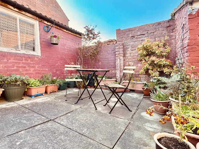 Chatsworth Terrace — photograph 17